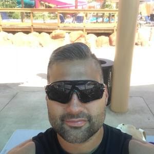 Meet your Posher, Ramon